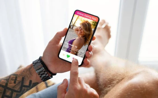 Badoo: Connect with People Worldwide and Share Moments